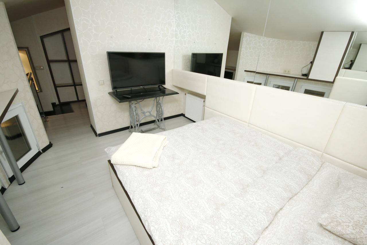 Penthouse On Strada Ismail 58/1 Apartman Kisinyov Kültér fotó